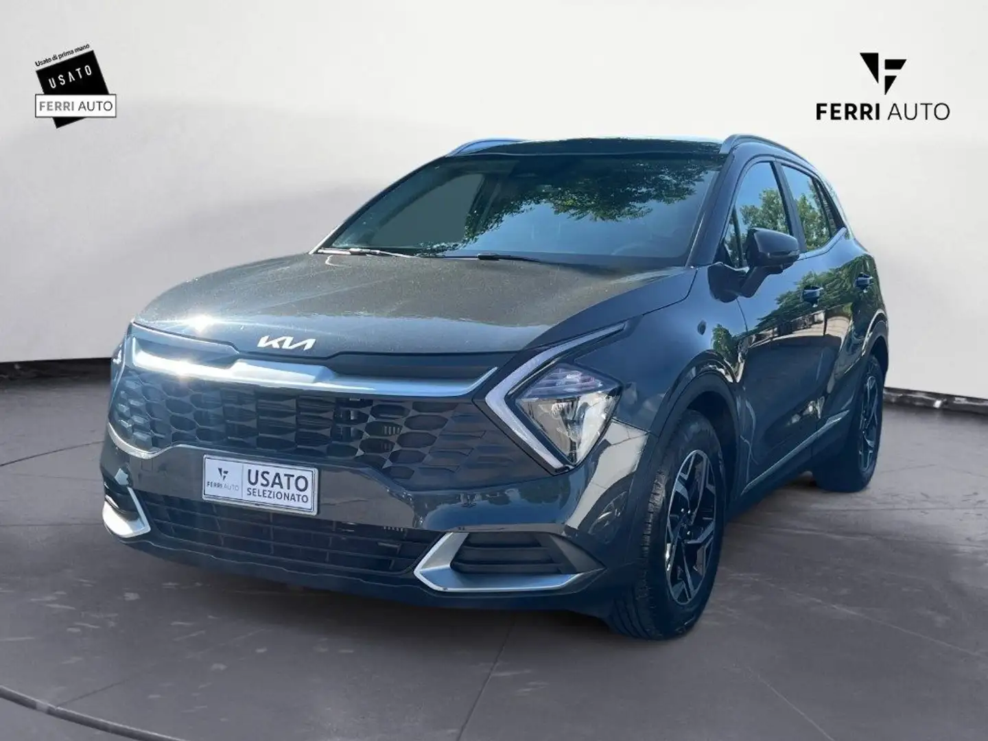 Kia Sportage 1.6 CRDi MHEV Business Gris - 2