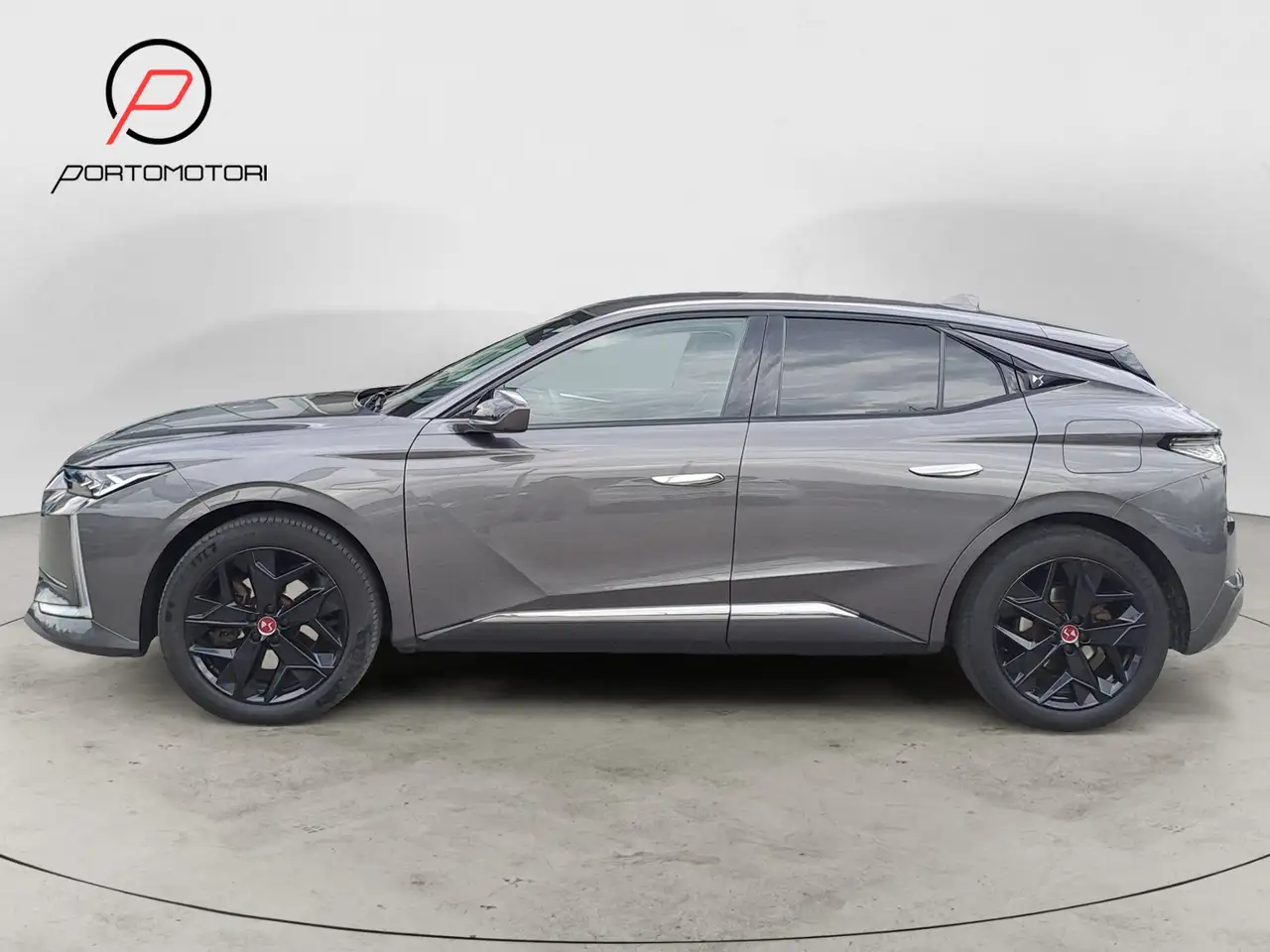 DS Automobiles DS 4 Crossback 4 E-Tense 225 Performance Line+ 2