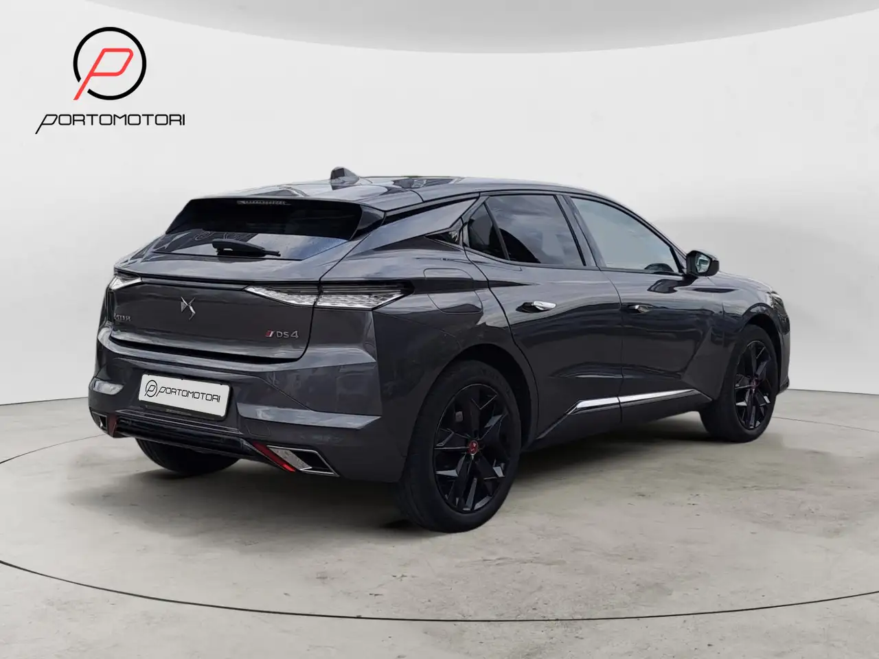 DS Automobiles DS 4 Crossback 4 E-Tense 225 Performance Line+ 5