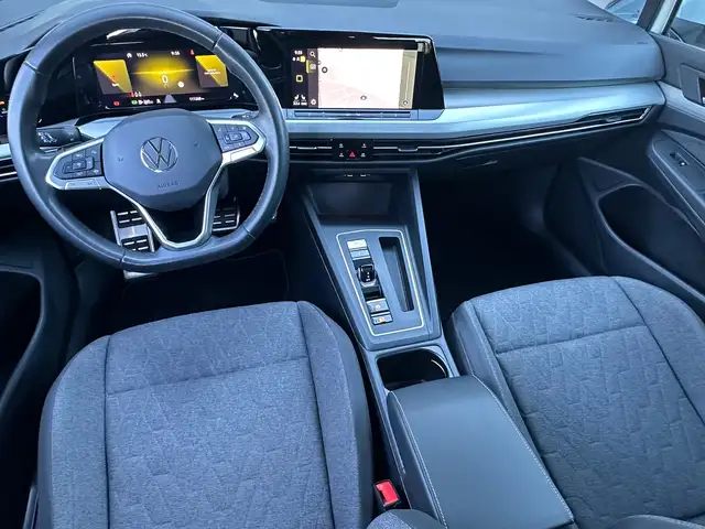 Volkswagen Golf view 13