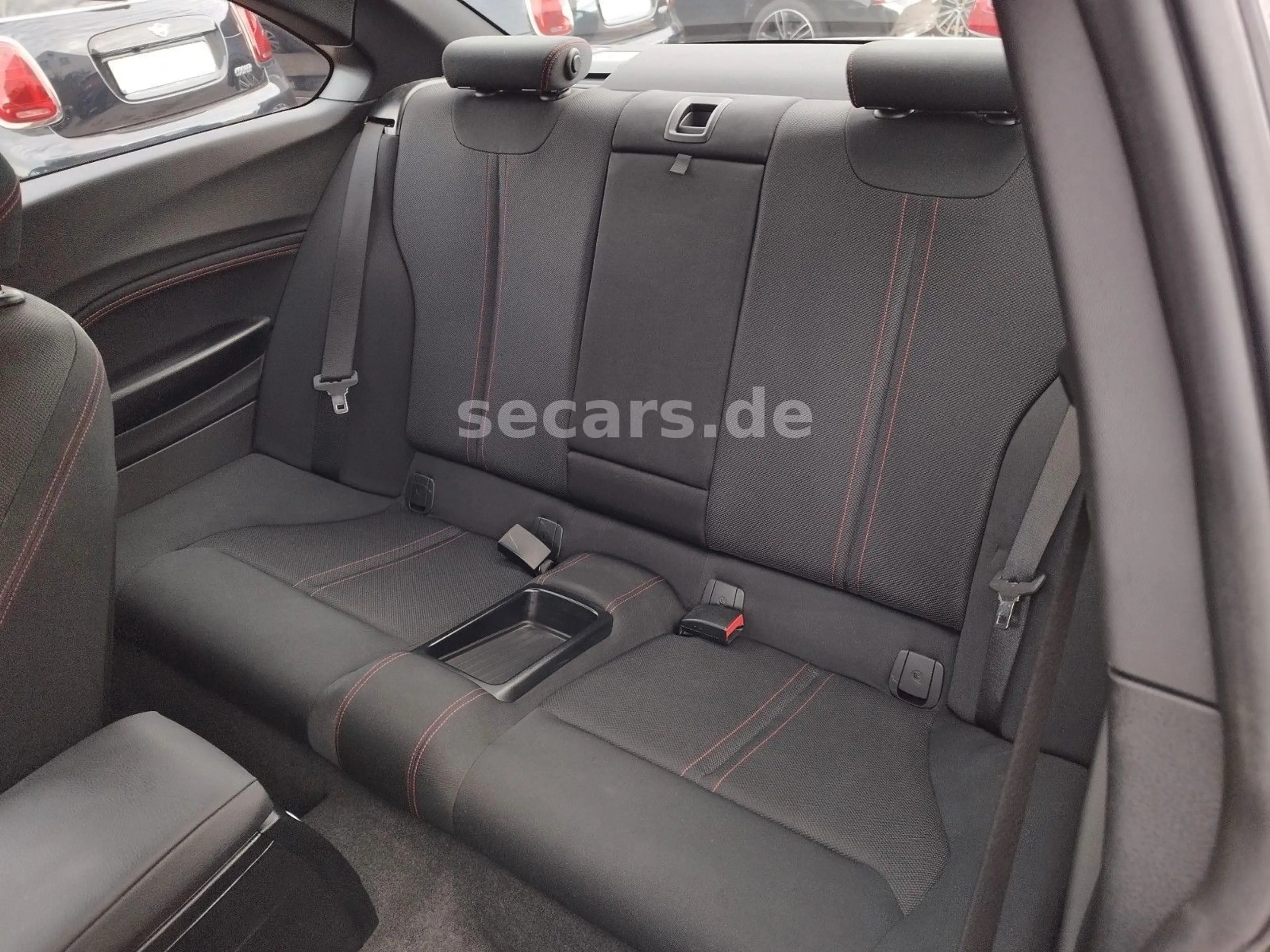 BMW 220 i Coupé Aut SportL NaviPro RFK 18" LED Alarm — photo 9