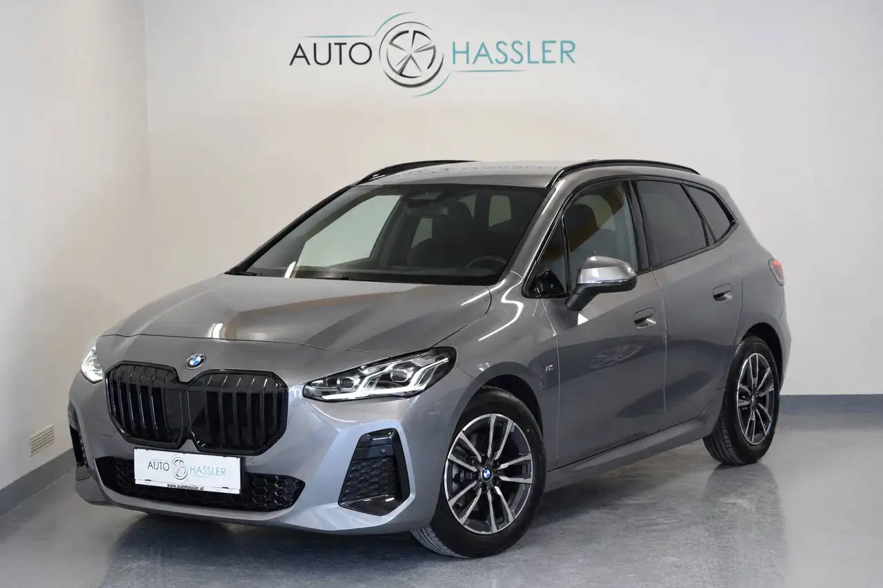 BMW 218