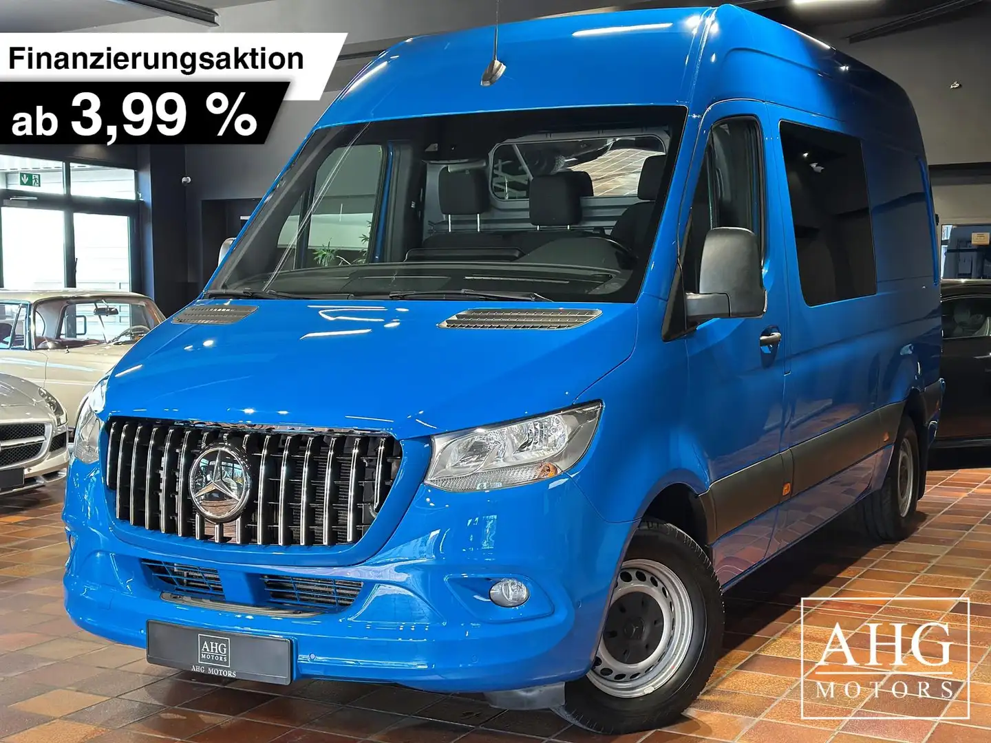 Mercedes-Benz Sprinter 319 V6 L2H2 DISTRONIC STANDHEIZ AHK3,5T SCHWINGSIT Blau - 1