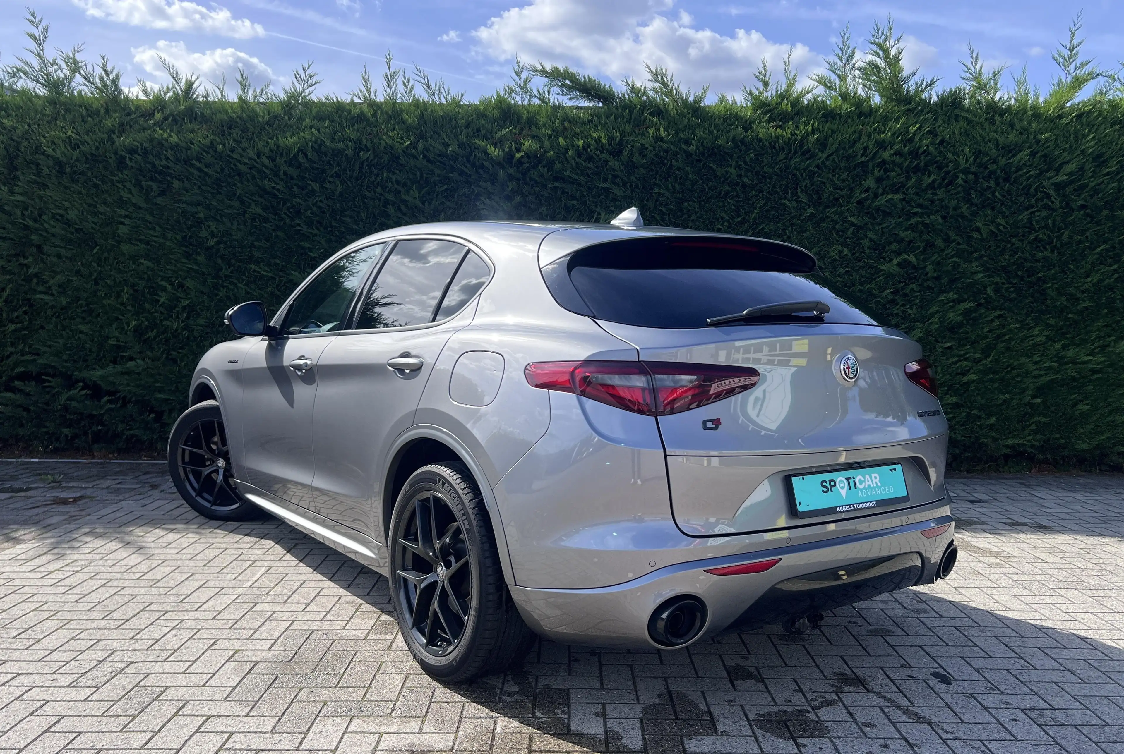Alfa Romeo Stelvio Veloce — photo 7