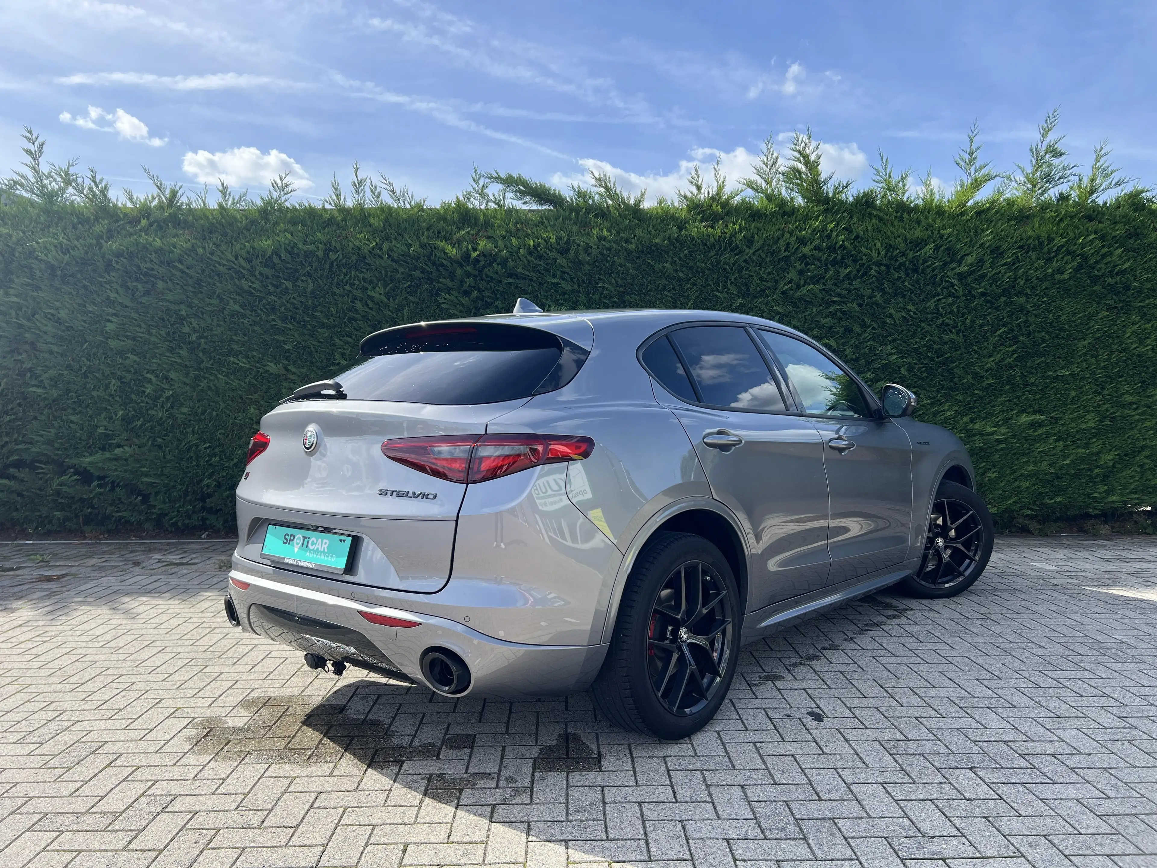 Alfa Romeo Stelvio Veloce — photo 5