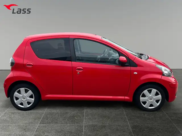 Toyota Aygo view 7