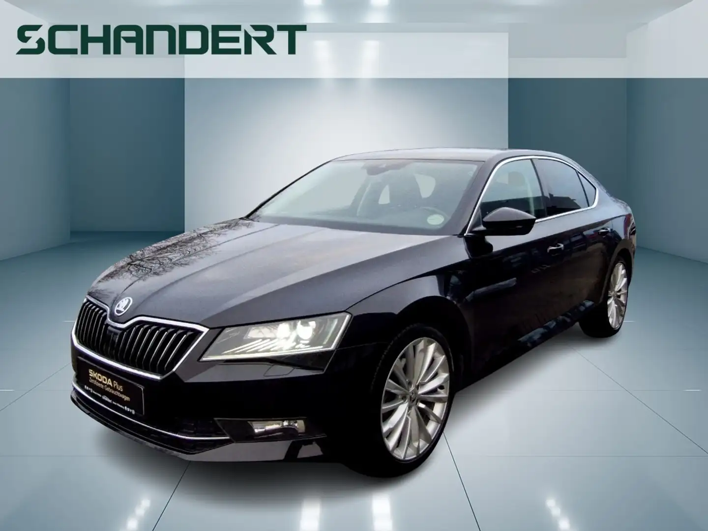 Skoda Superb 2.0 TDI Style 4x4 DSG Xenon Navi AHK ACC Schwarz - 1