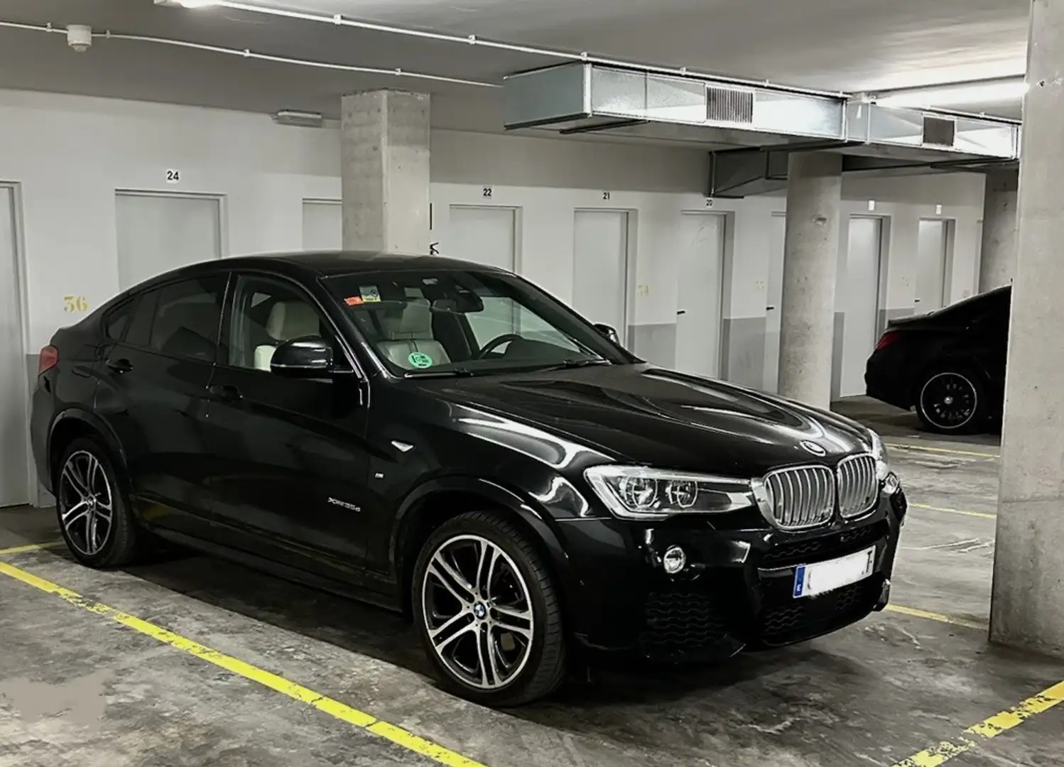 BMW X4 xDrive 35dA - 1