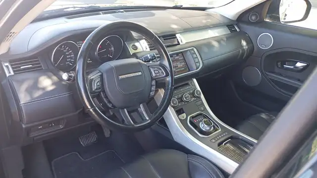 Land Rover Range Rover Evoque view 8