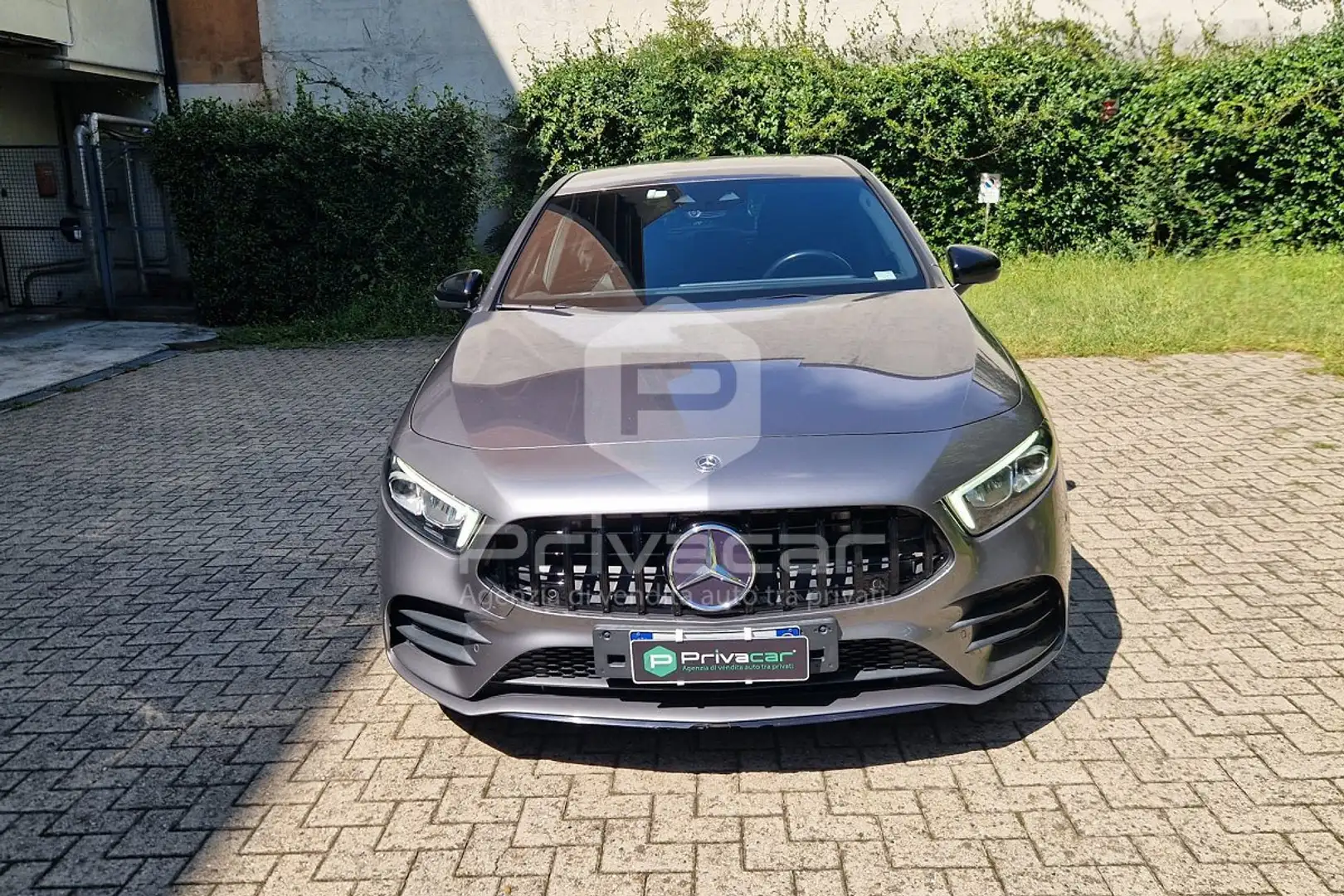 Mercedes-Benz A 200 A 200 d Automatic Premium Argento - 2