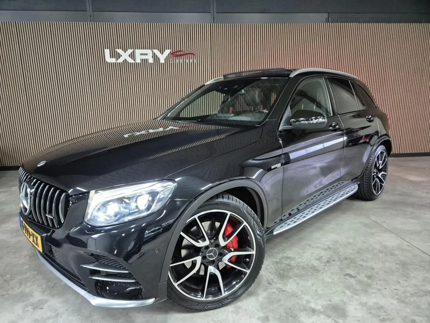 Mercedes-Benz GLC 43 AMG 4MATIC | Burmester | Pano | Camera | Navi | Stoelv Noir - 2