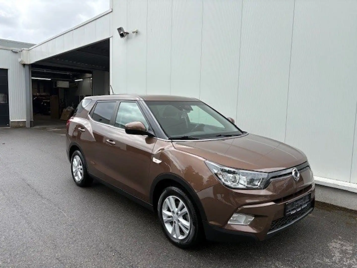 SsangYong XLV XLV e-XGi 160 2WD Quartz ***TREKHAAK*** Maro - 1