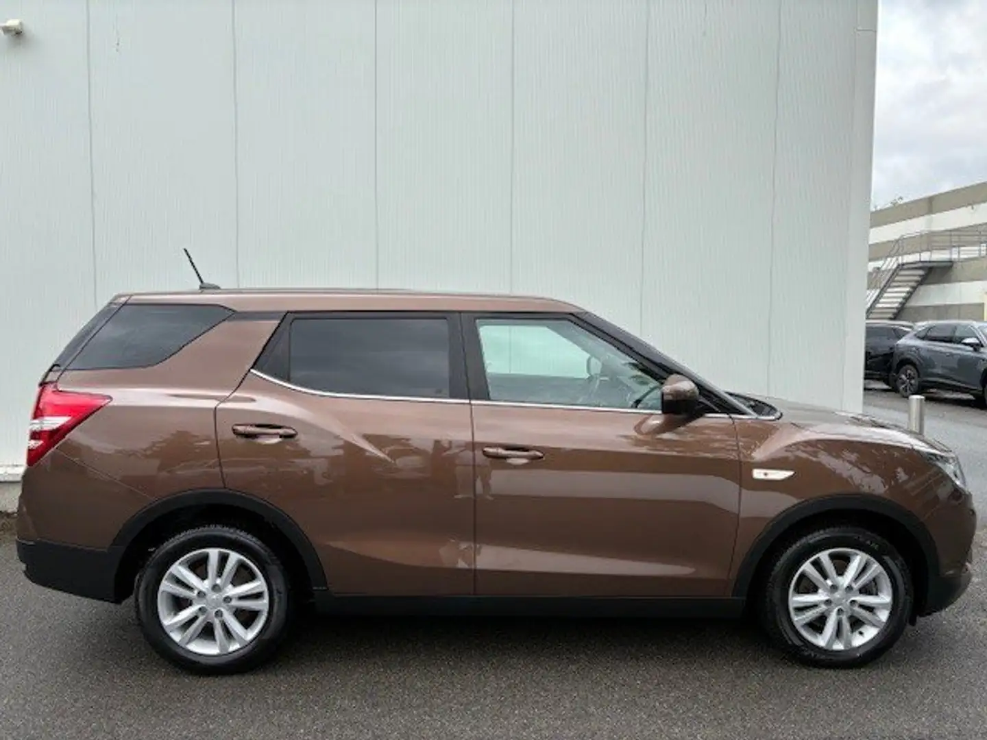 SsangYong XLV XLV e-XGi 160 2WD Quartz ***TREKHAAK*** Maro - 2