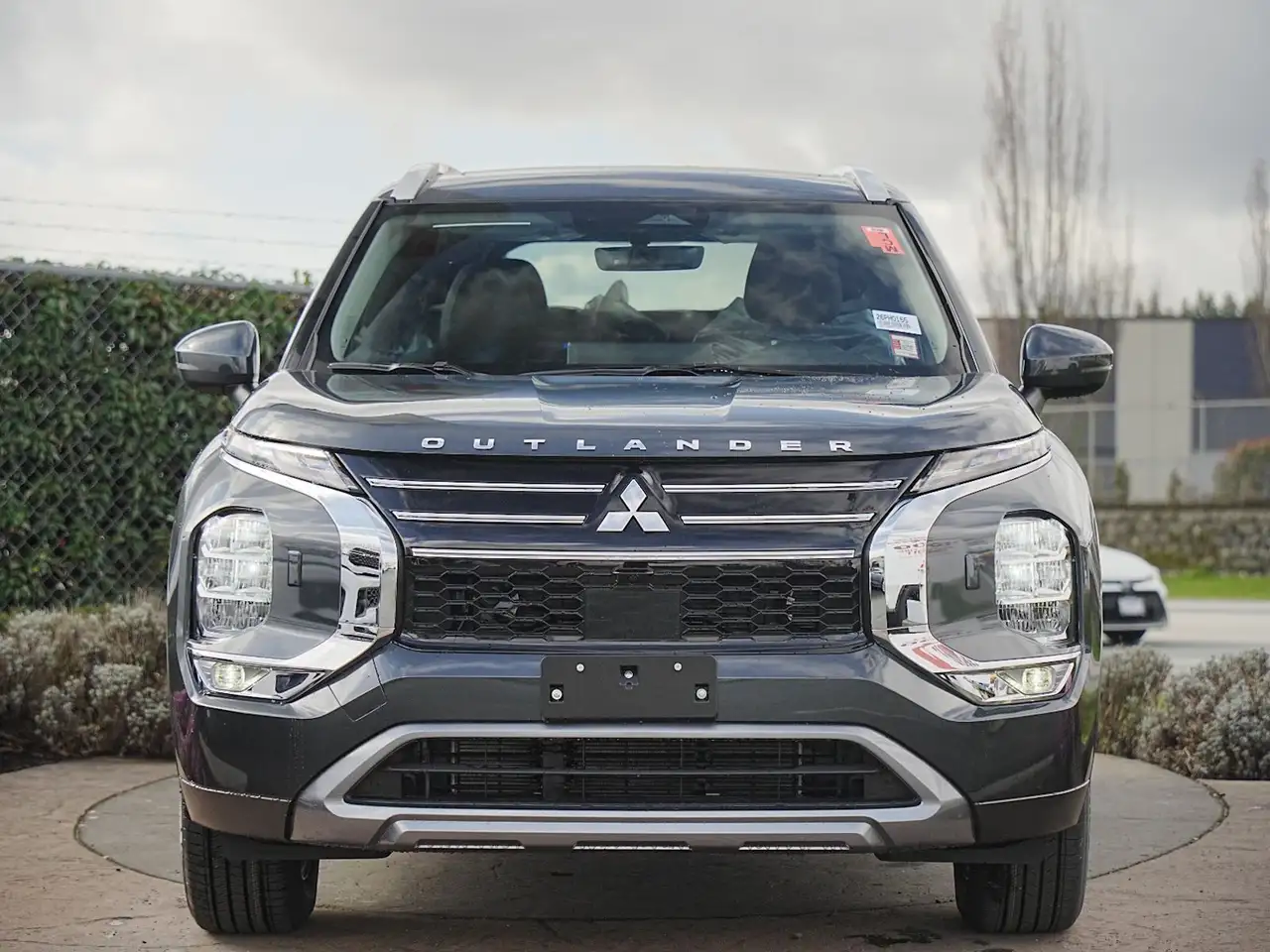 Mitsubishi Outlander снимка Mitsubishi Outlander