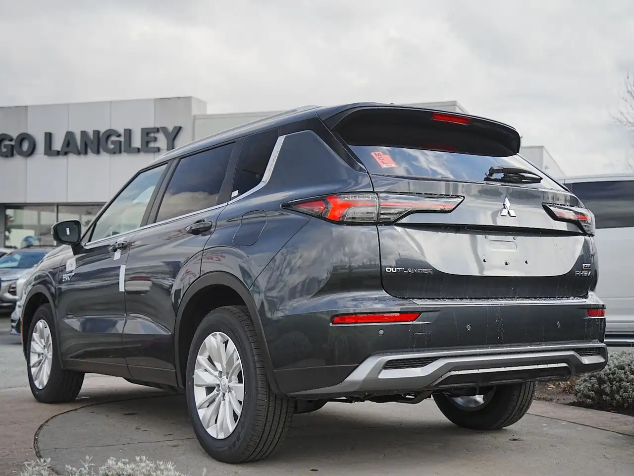 Mitsubishi Outlander снимка Mitsubishi Outlander