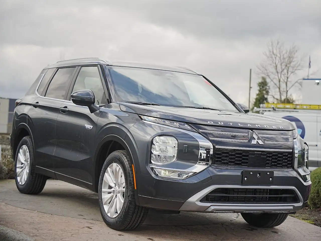 Mitsubishi Outlander снимка Mitsubishi Outlander