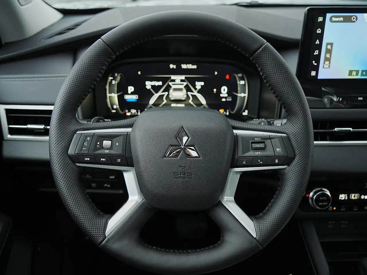 Mitsubishi Outlander снимка Mitsubishi Outlander