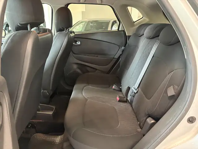 Renault Captur view 7