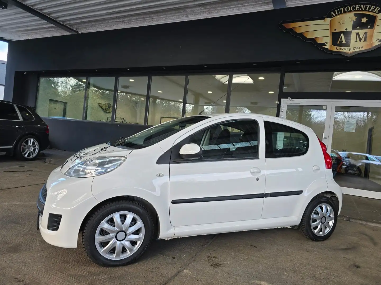 Peugeot 107 Filou 5-Tür Lim. KLIMA/ISOFIX/AW-Reifen Weiß - 2