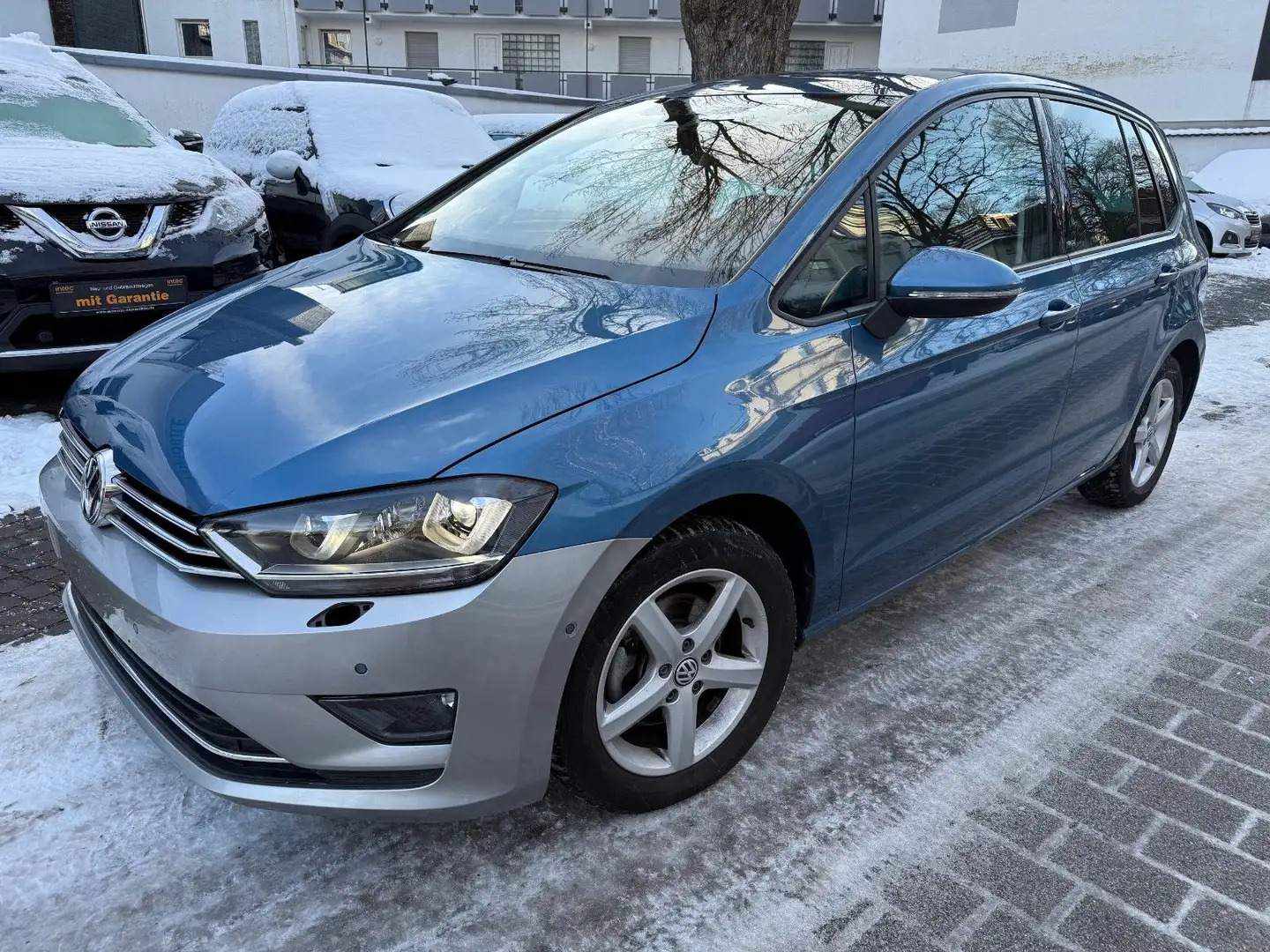 Volkswagen Golf Sportsvan 1.4 TSI 92kW ALLSTAR BMT,DSG,AHK Blau - 1