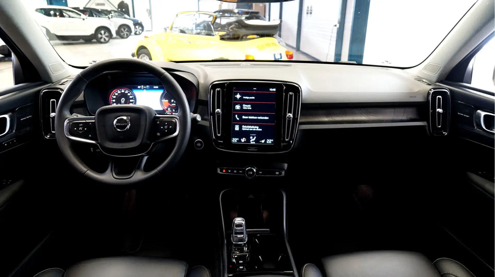 Volvo XC40 1.5 T5 Plug-in Hybrid 193kW/262pk DCT7 Ultimate Fa Zilver - 2