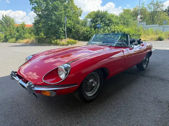 Jaguar E-Type 4.2 Roadster Serie 2 restauriert