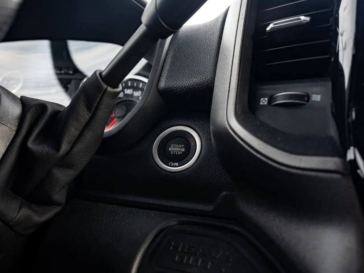 RAM 2500 photo RAM 2500