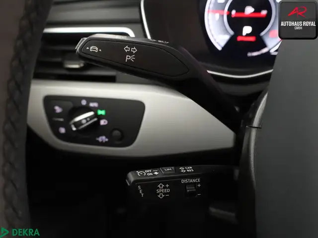 Audi A4 view 15