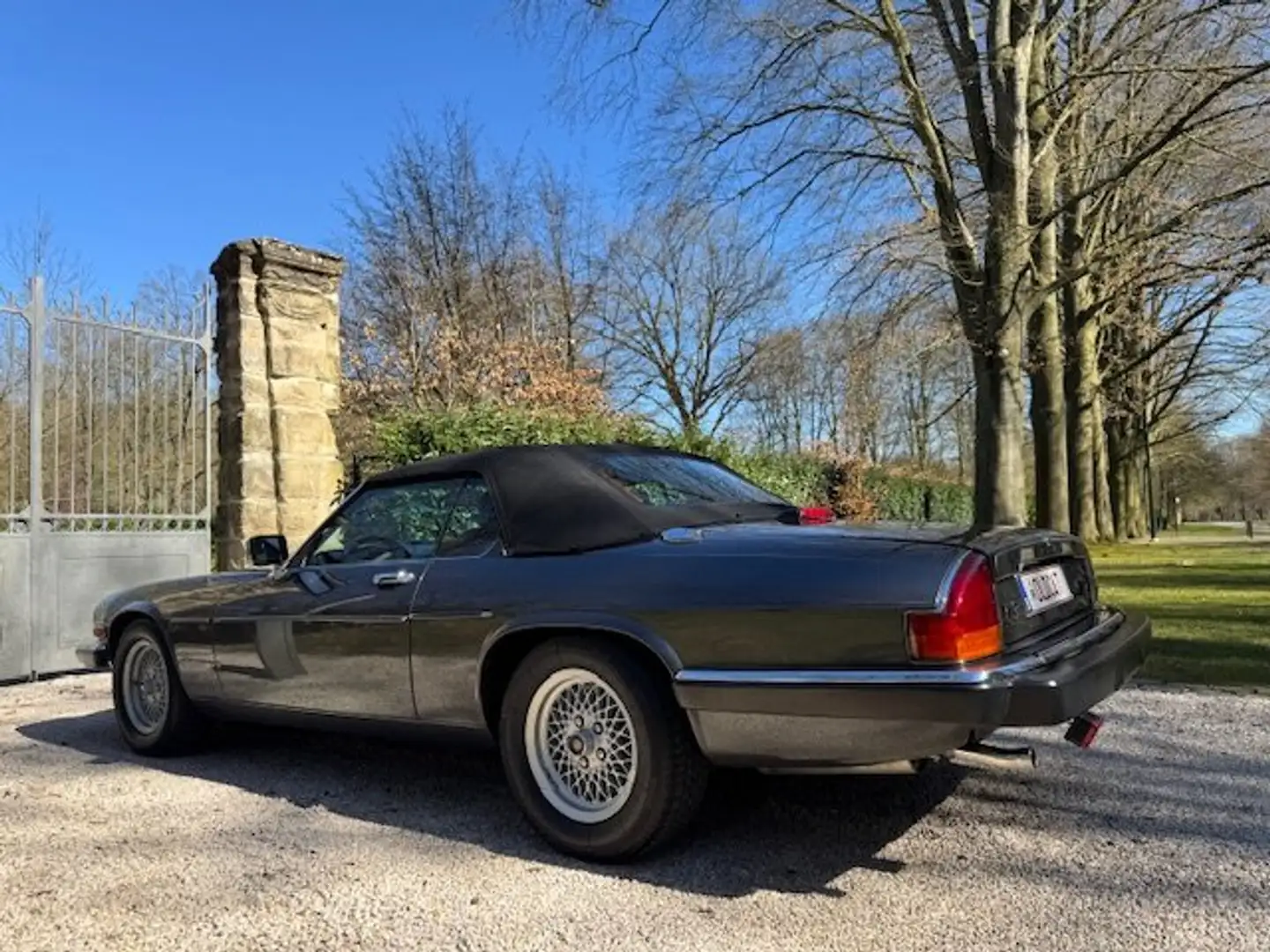 Jaguar XJS XJSC V12 Automatic Convertible Grey - 1