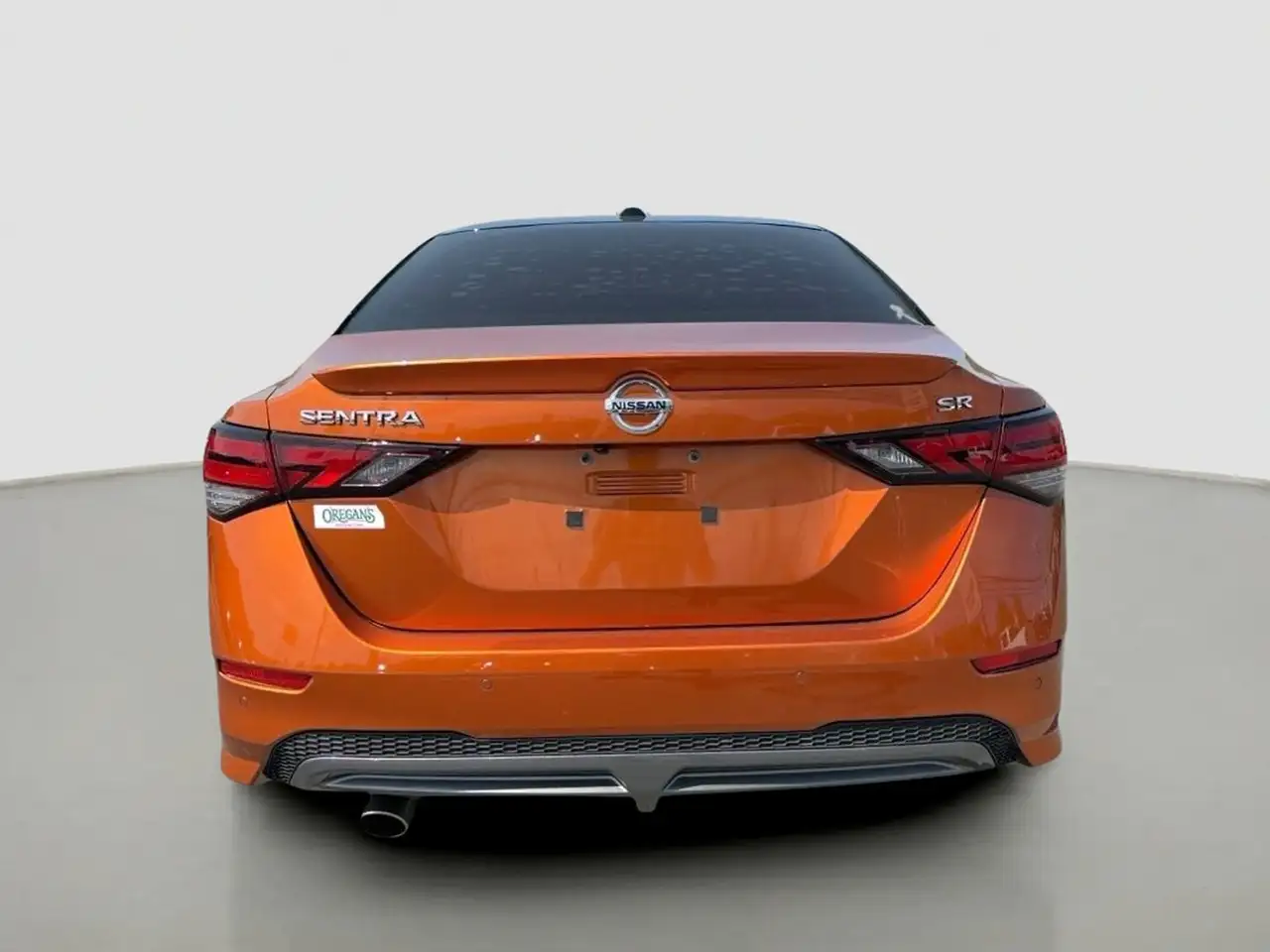 Nissan Sentra fotografie Nissan Sentra