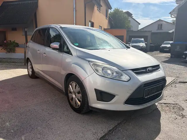 2012 Ford Grand C-Max in Silver for sale