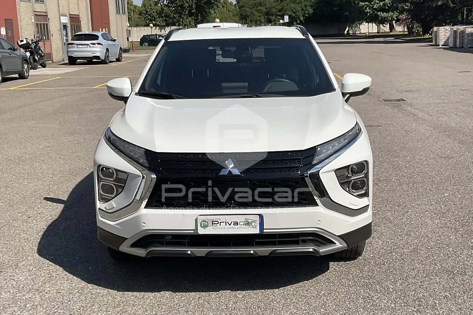 Mitsubishi Eclipse Cross Eclipse Cross 2.4 MIVEC 4WD PHEV Instyle SDA Pack 0 Blanc - 2