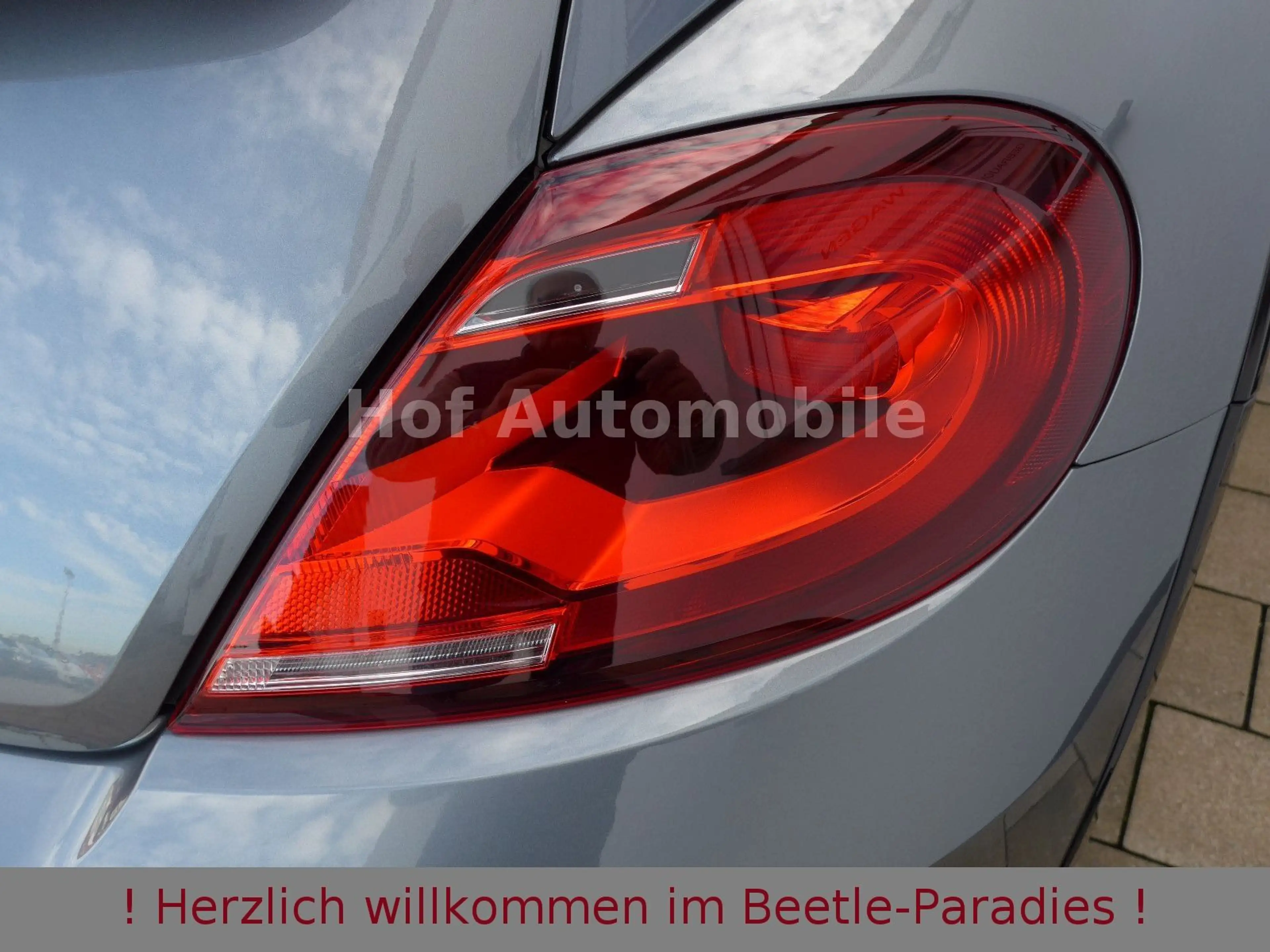 Volkswagen Beetle 2.0TSI DSG KARMANN R-Line Xenon AppCo. — photo 15