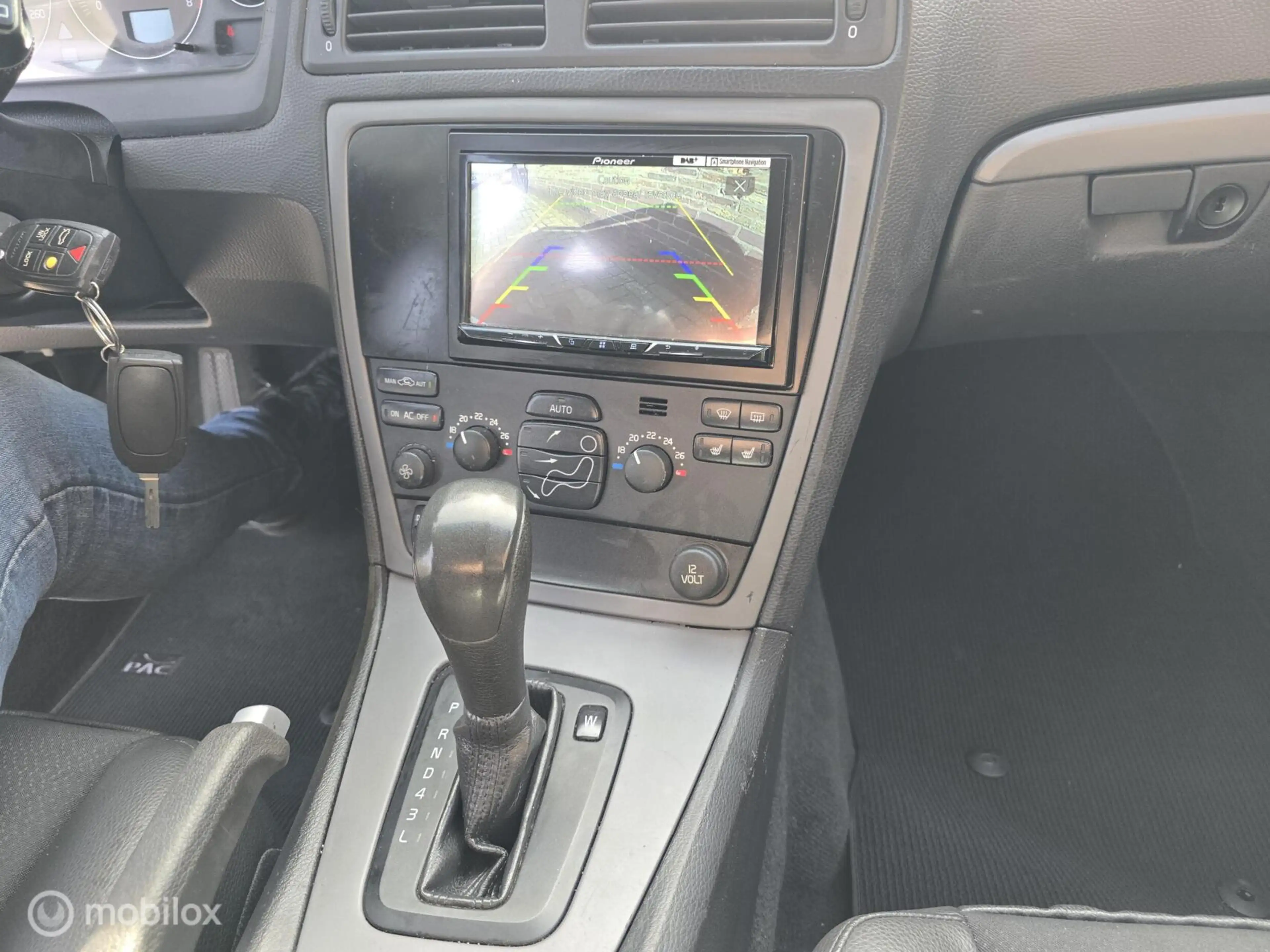 Volvo V70 2.4 Edition II Car play | Automaat | camera — photo 9
