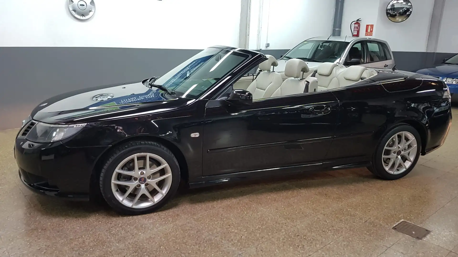 Saab 9-3 9-3 Cabrio 1.9TiD Linear Sport Linear Sport Negro - 2