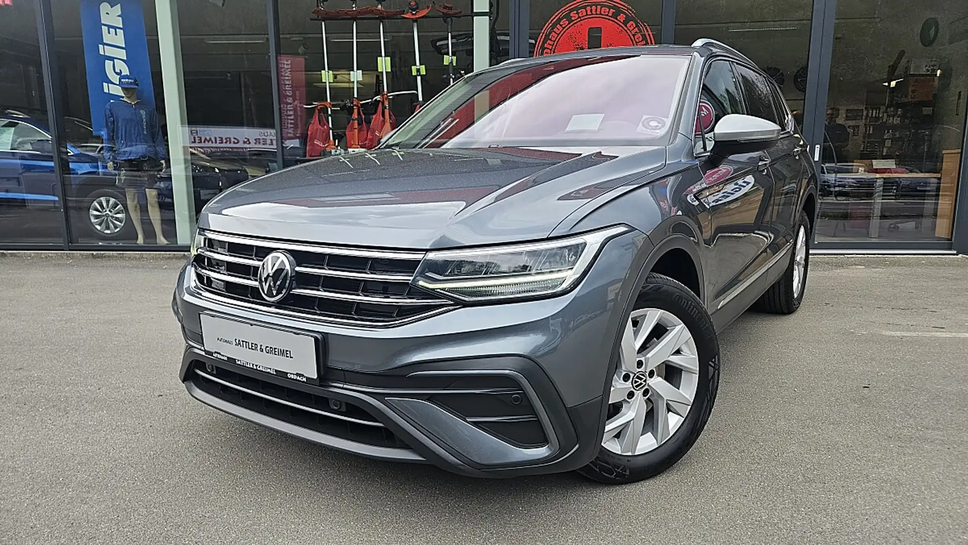 Volkswagen Tiguan Allspace Tiguan 2,0 TDI SCR DSG 4Motion Allspace Life Grau - 1