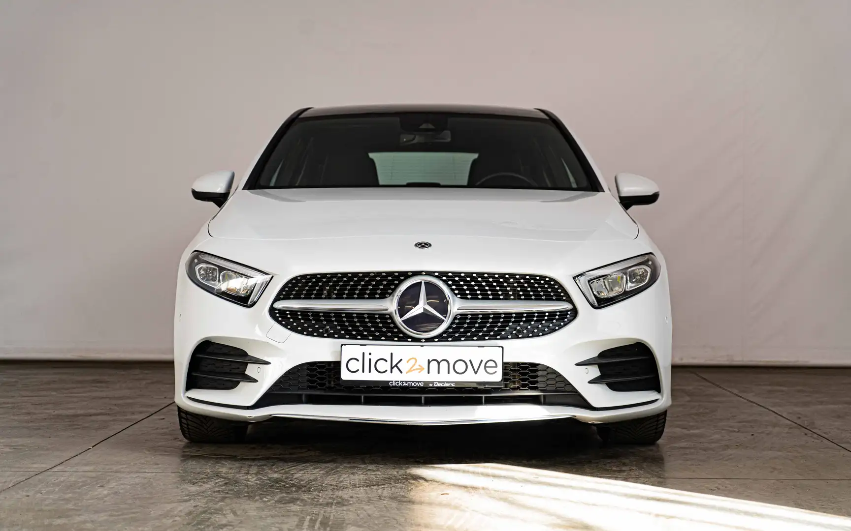 Mercedes-Benz A 180 AMG (EU6d-TEMP) White - 2