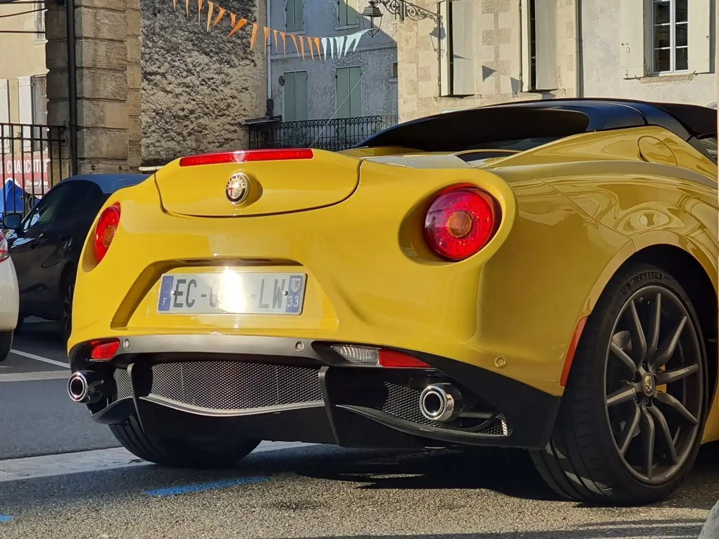 Alfa Romeo 4C Spider 1750 Tbi 240 ch TCT Standard Edition - 2