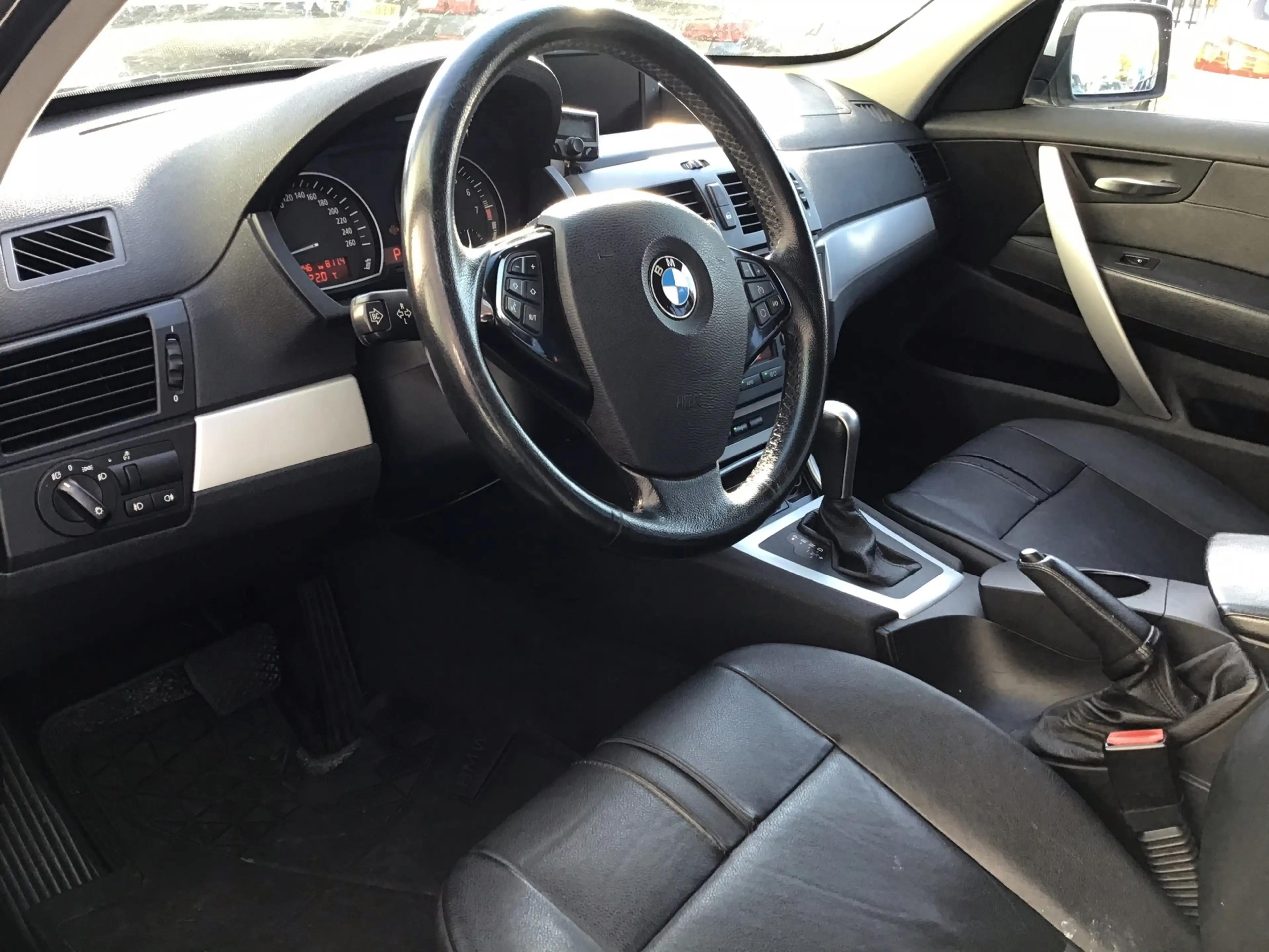 BMW X3 2.5si — photo 7