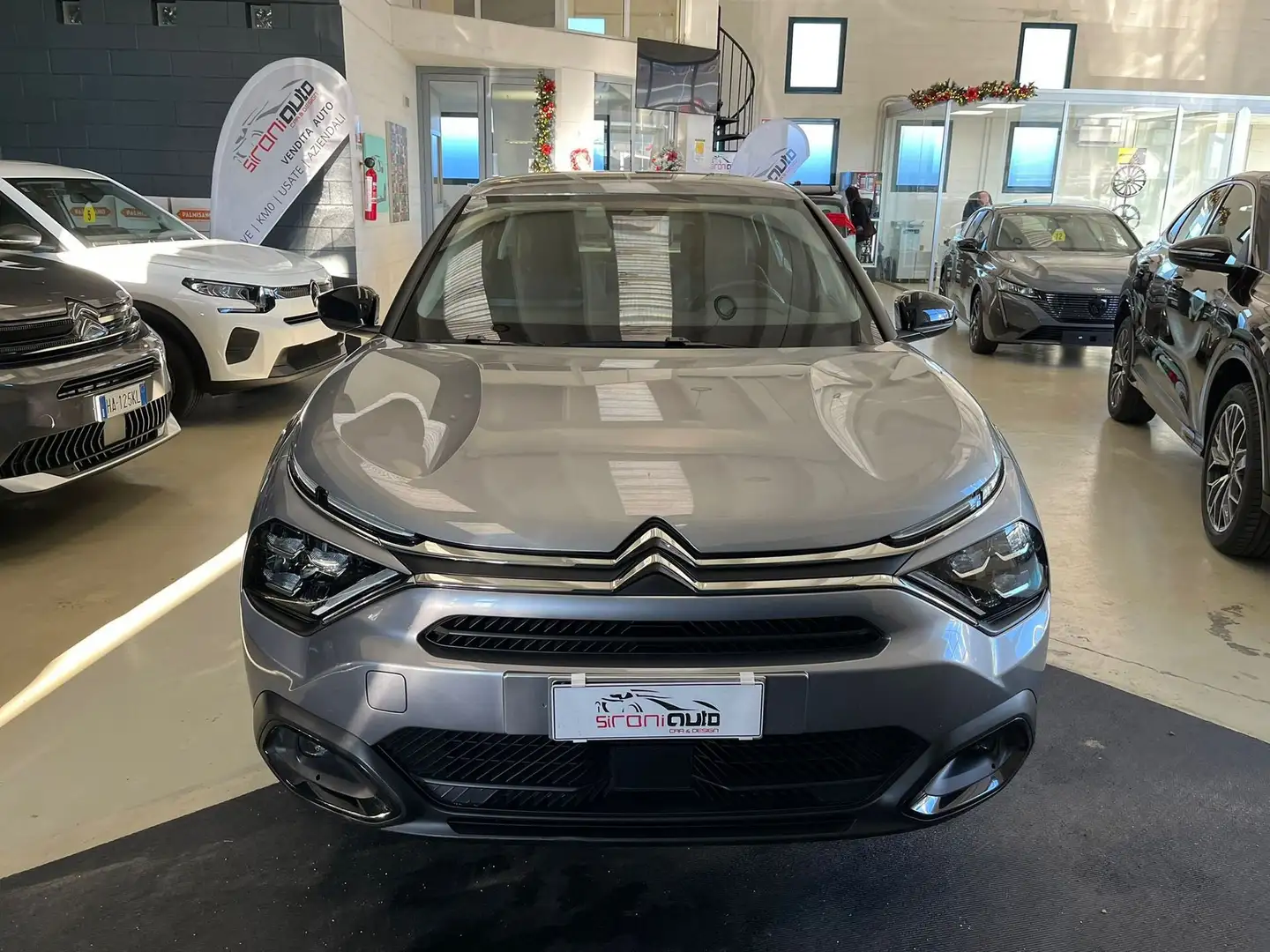 Citroen C4 C4 BlueHDi 130 S&S EAT8 Shine Grau - 2