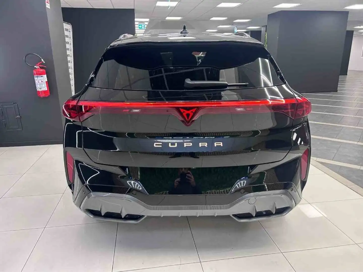 CUPRA Terramar 1.5 hybrid 150cv dsg Schwarz - 2
