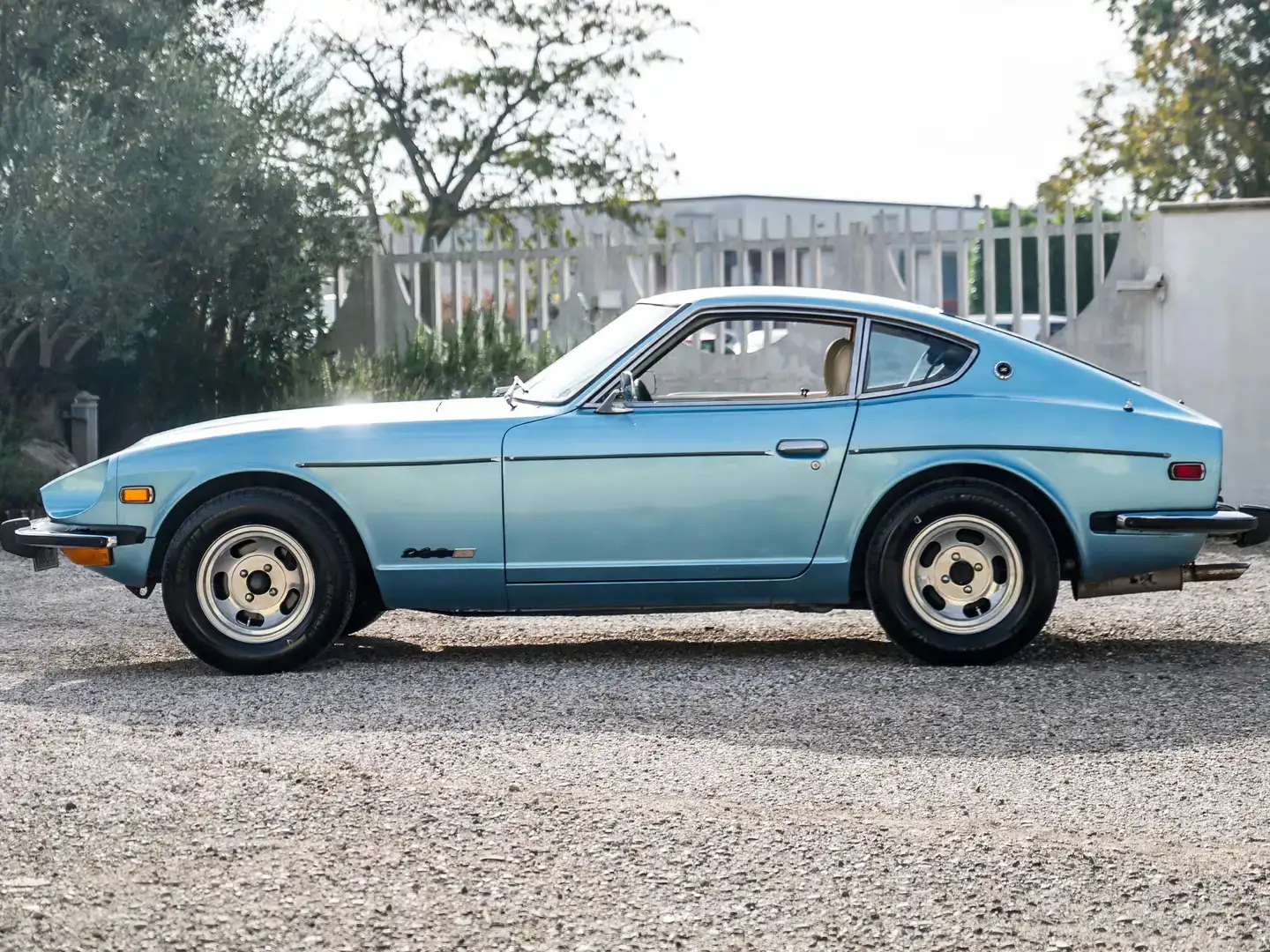 Oldtimer Datsun 260Z Azul - 2