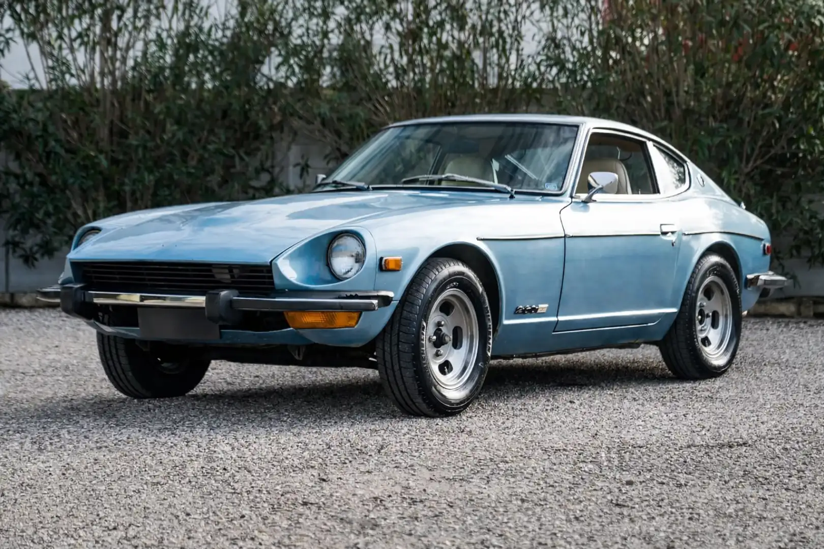 Oldtimer Datsun 260Z Azul - 1