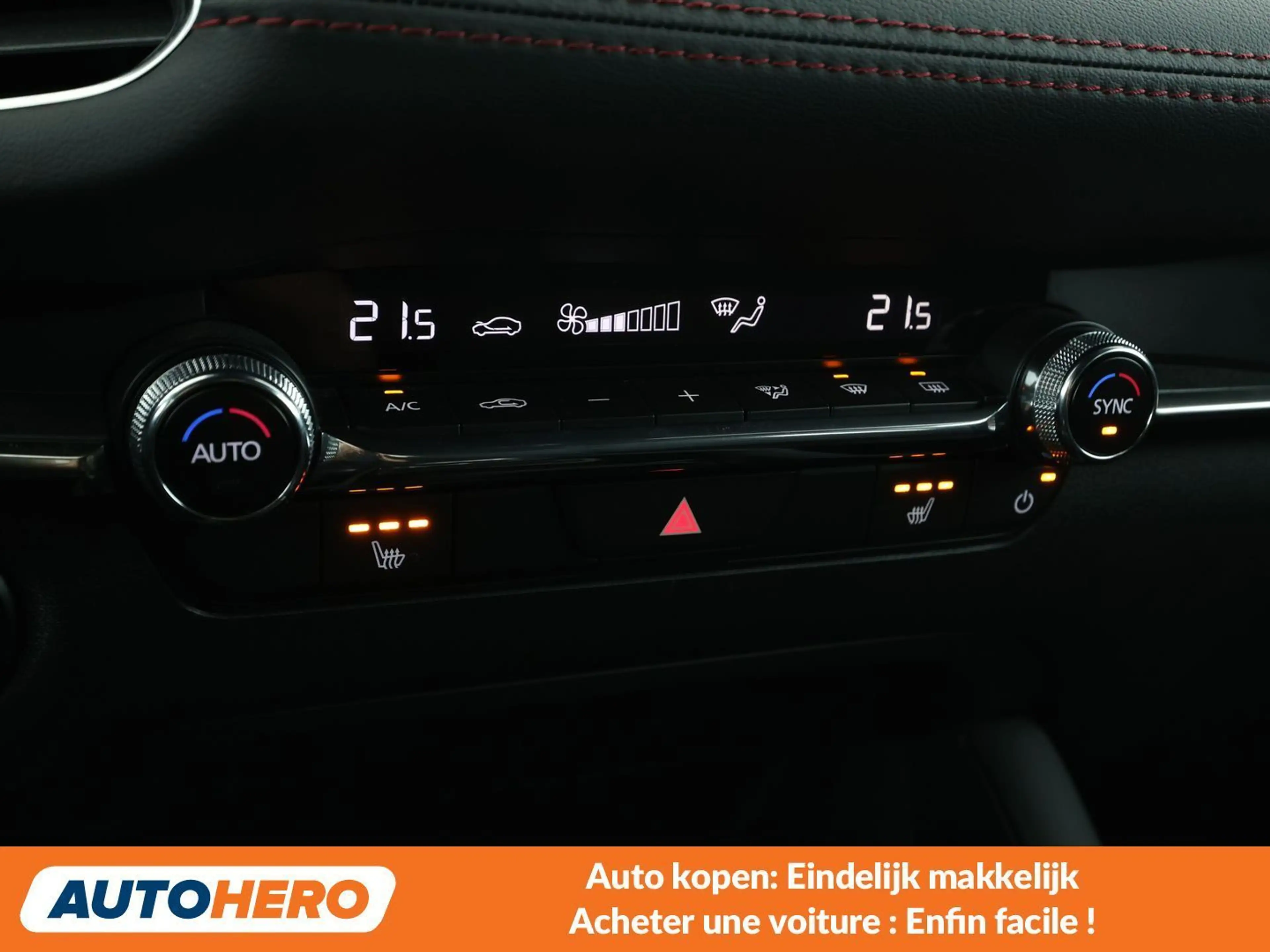 Mazda 3 2.0 e-Skyactiv-X Mild-Hybrid Homura — photo 12