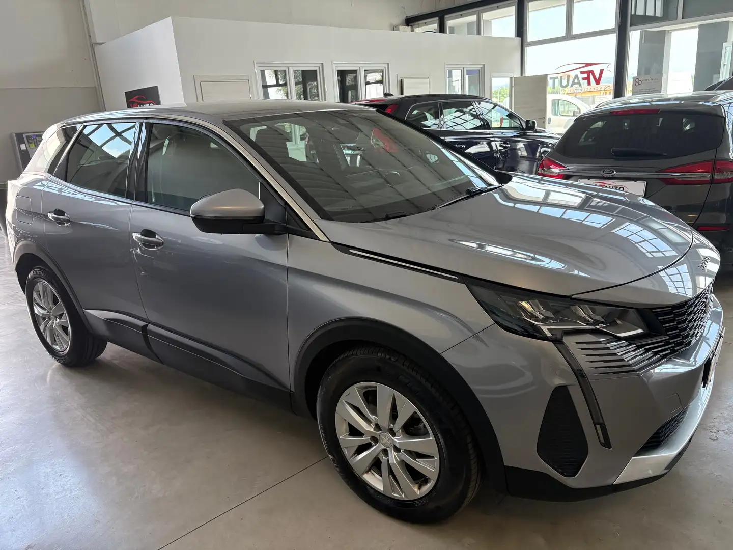 Peugeot 3008 3008 1.5 bluehdi Active Business s OFFERTA PROMO Grau - 2