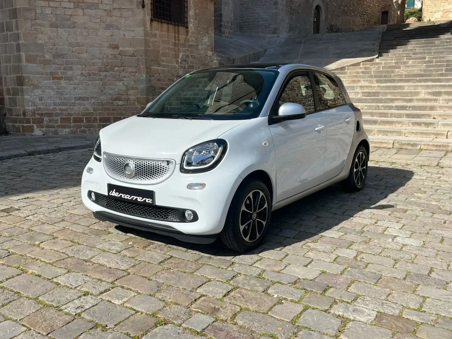 smart forFour 66 Passion Aut. Blanco - 1
