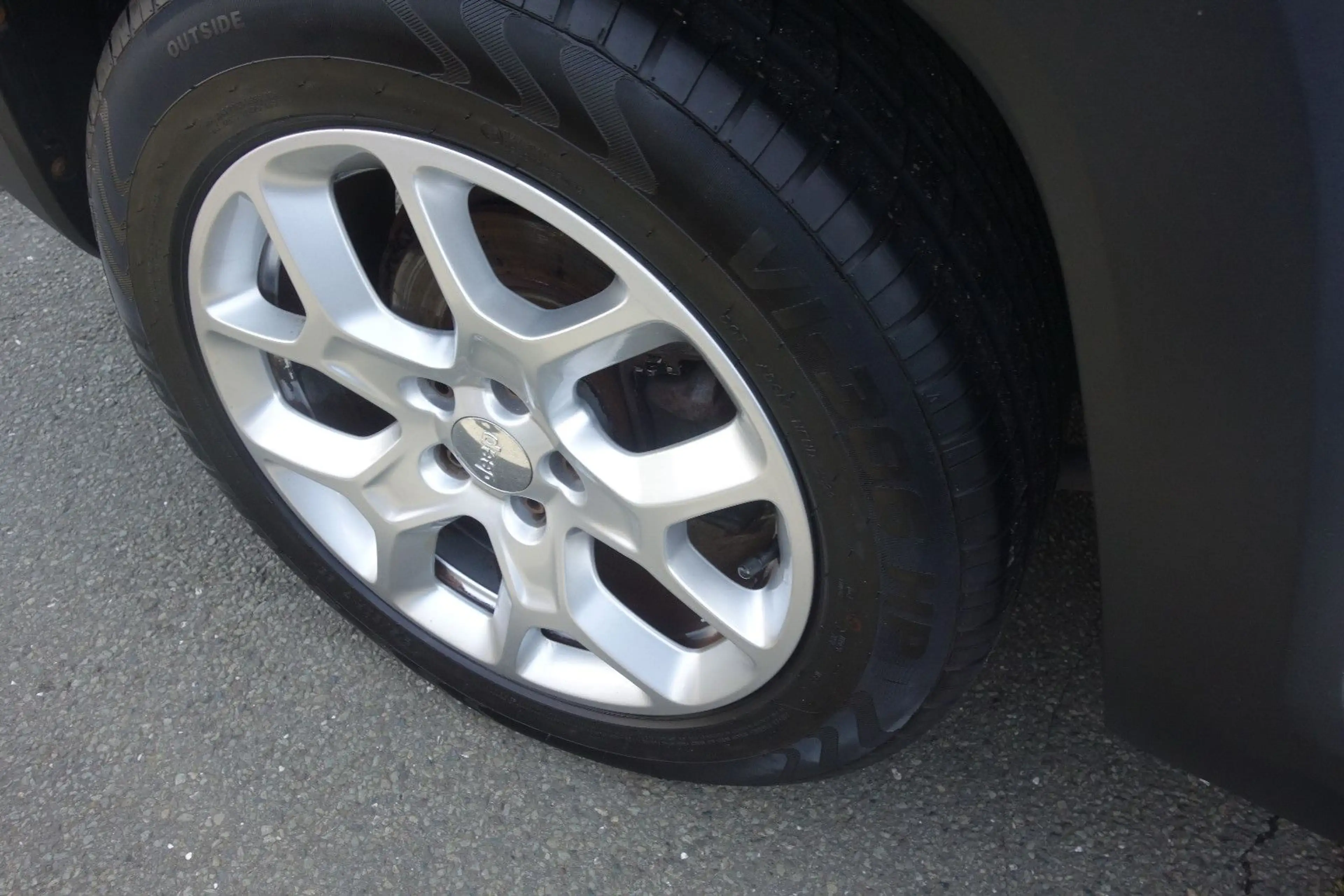 Jeep Renegade Limited FWD — photo 5