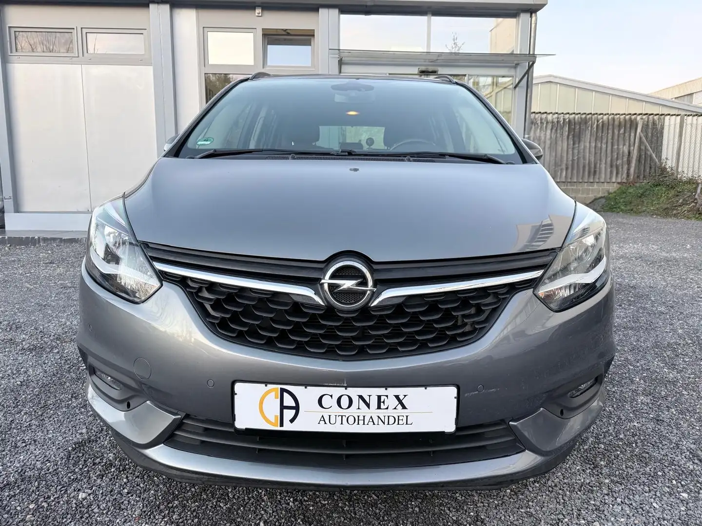 Opel Zafira Tourer Tourer Active NAVI|KLIMA|SHZ|KAMERA|AHK| 7-SITZER Grau - 2