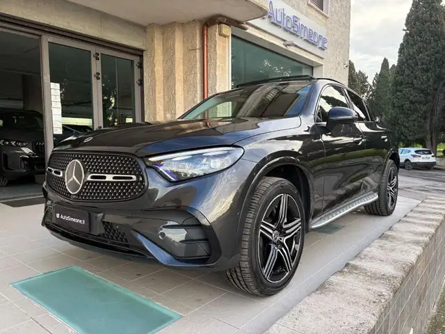 Mercedes-Benz GLC 300 de hybrid EQ 4Matic Coupé AMG Line Premium Plus.