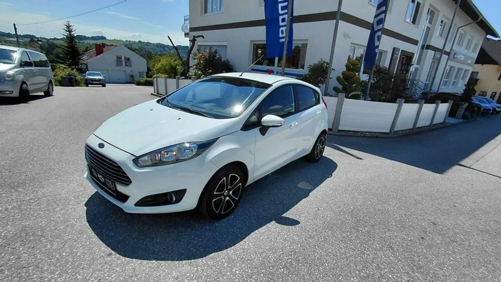 Ford Fiesta Trend 1,25 Weiß - 2